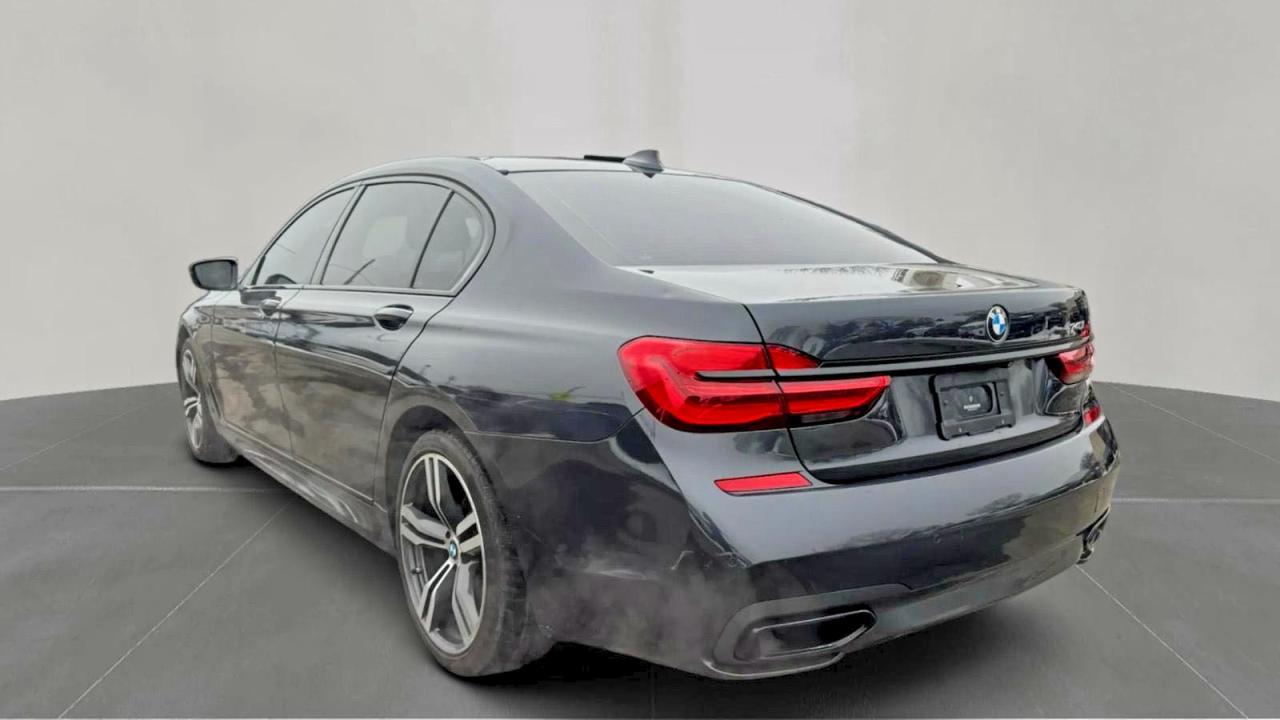 2019 BMW 740 I - zdjęcie 3