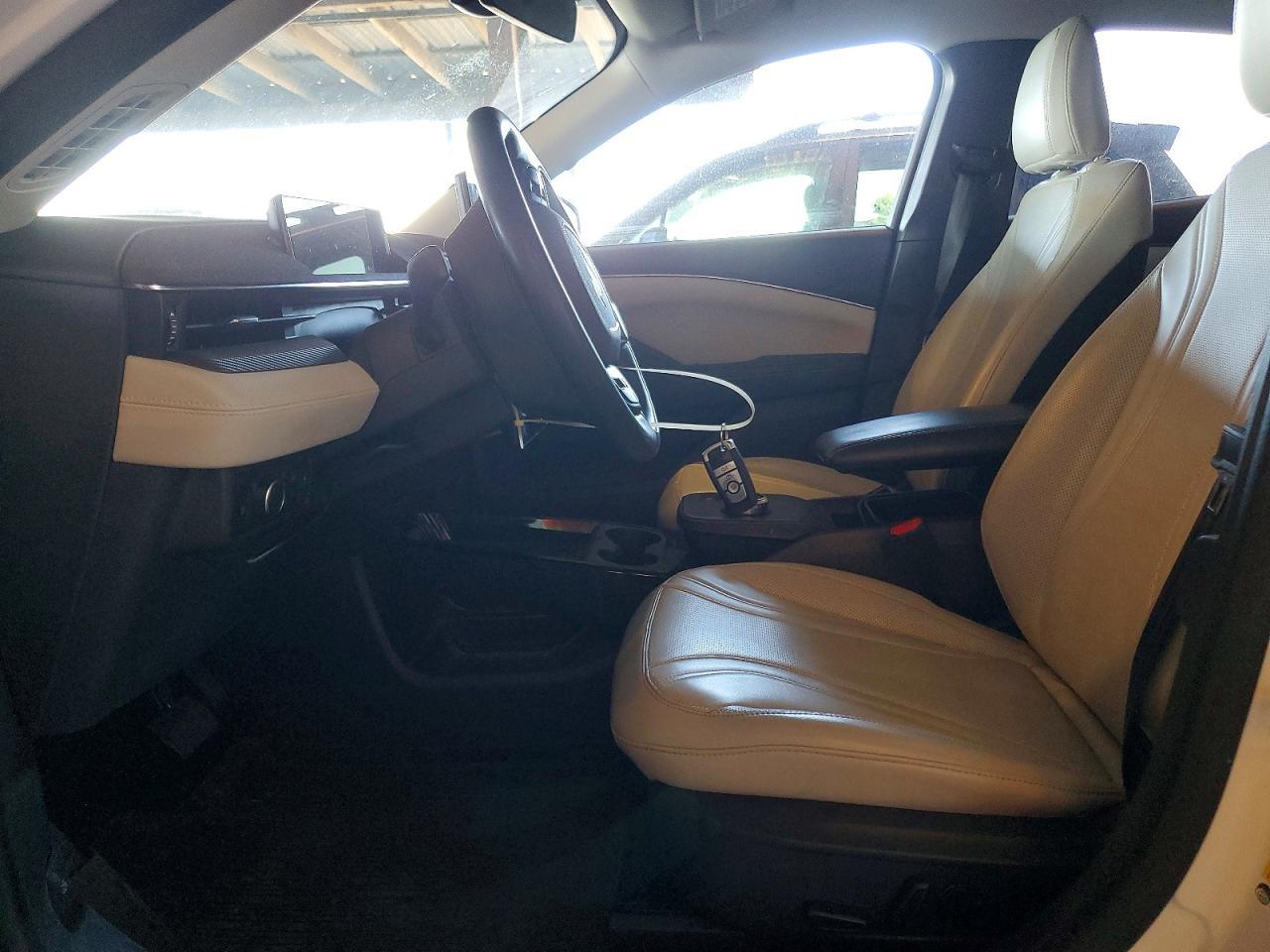 2023 Ford Mustang Mach-E Premium - zdjęcie 7