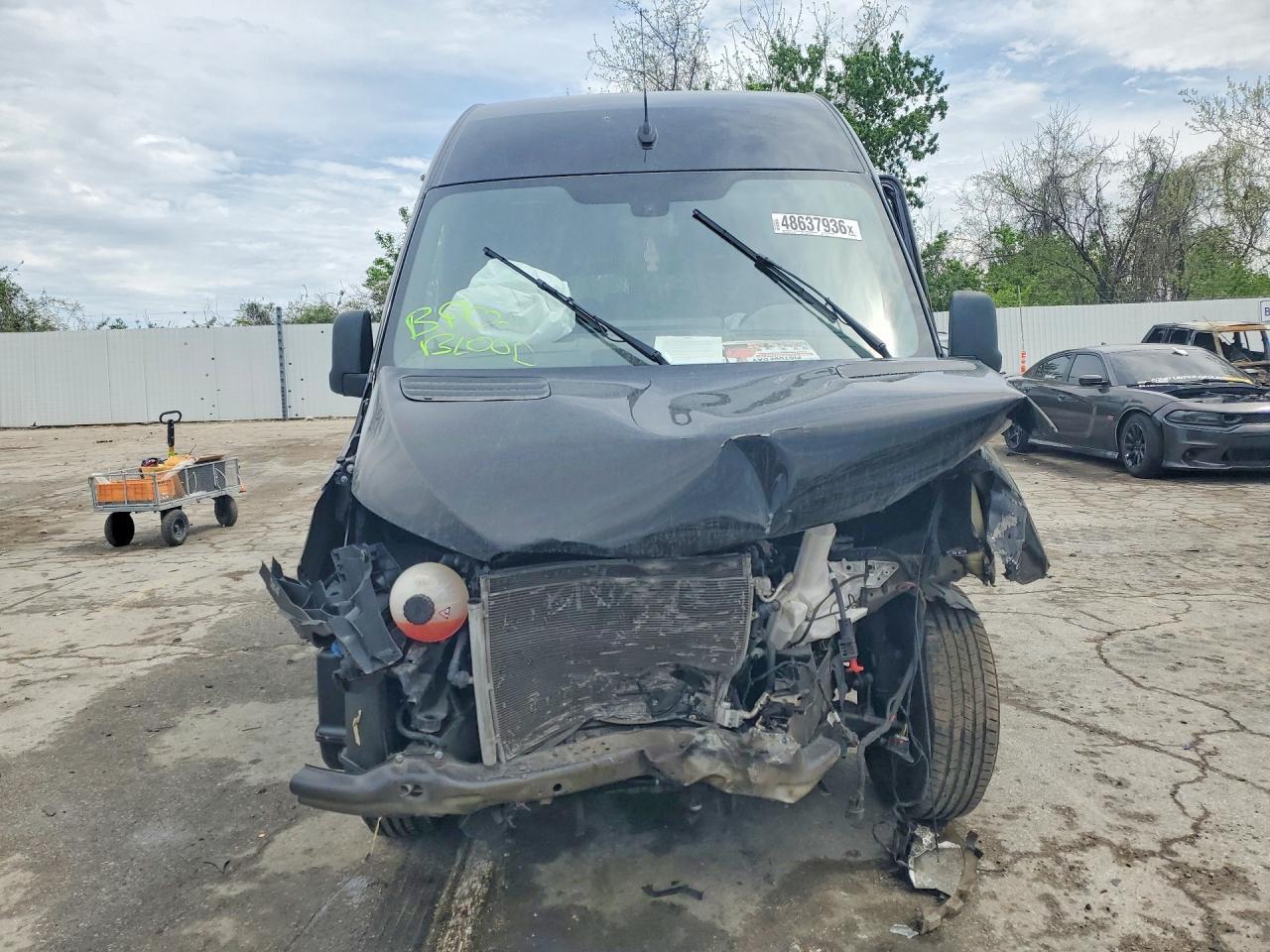 2024 Mercedes Benz Sprinter 2500 - zdjęcie 5
