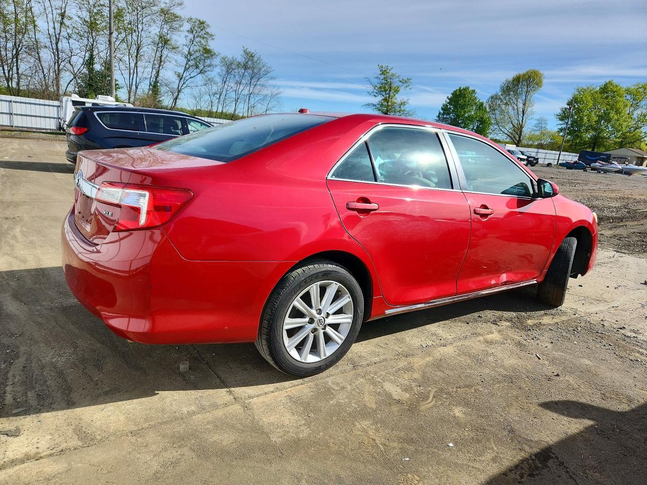 2013 Toyota Camry Xle - zdjęcie 3