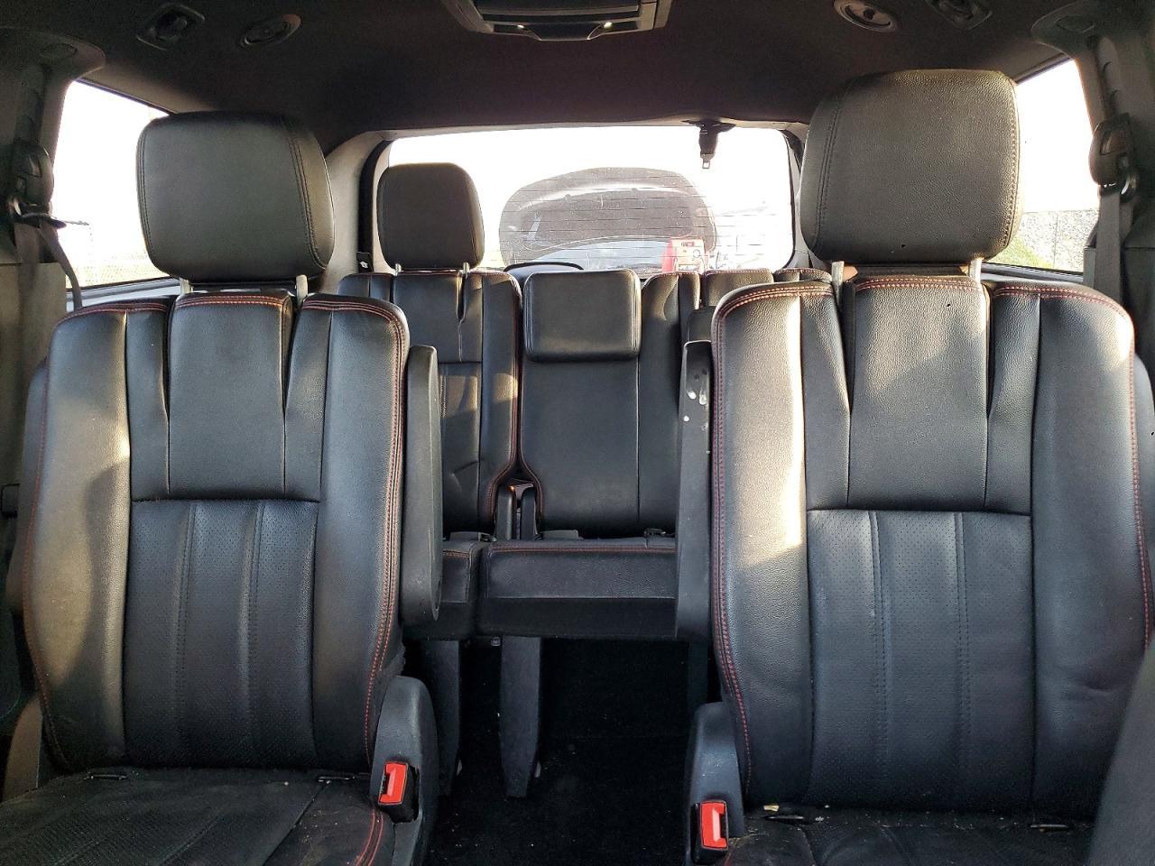2019 Dodge Grand Caravan Gt - zdjęcie 10