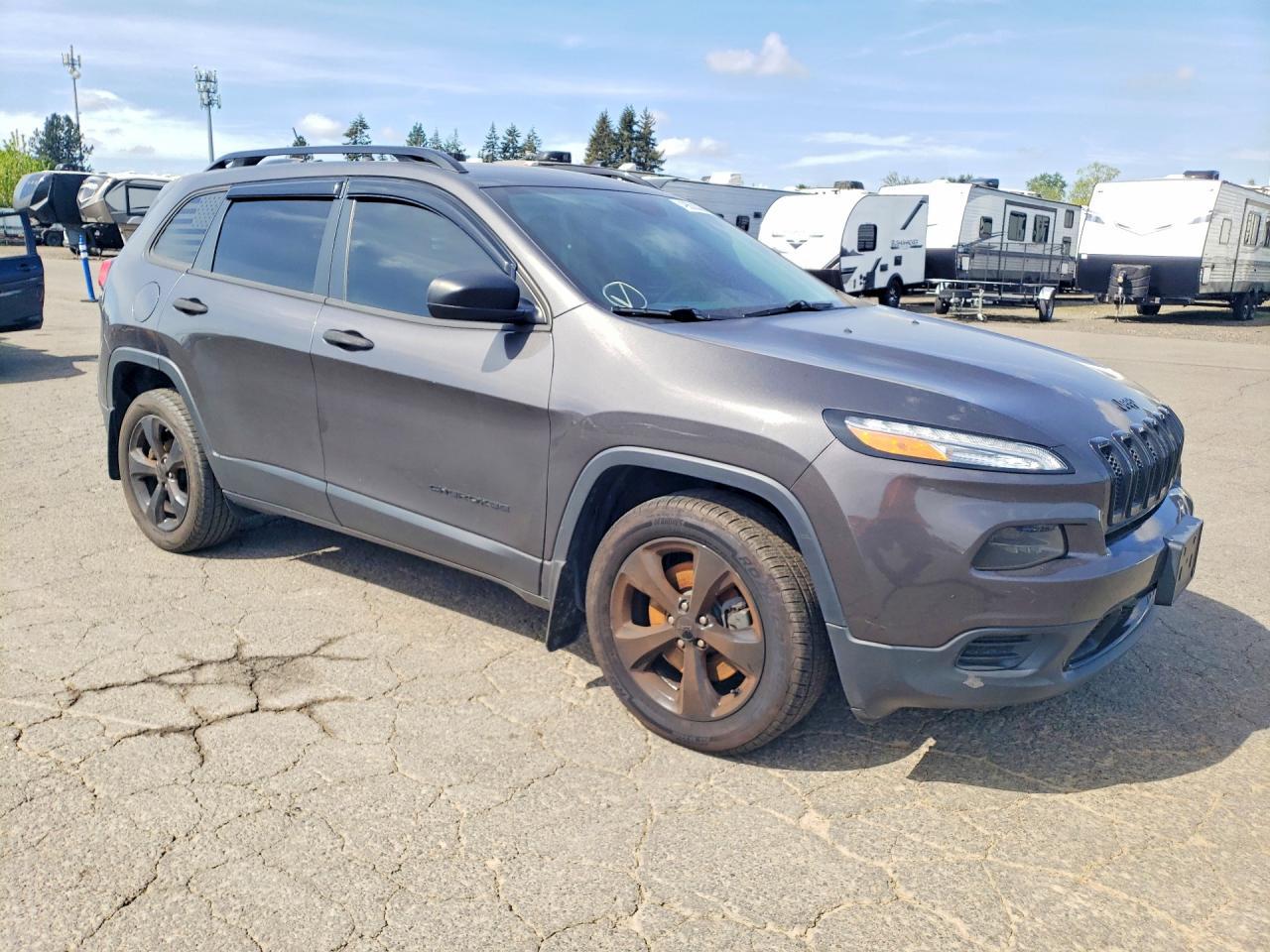 2017 Jeep Cherokee Se - zdjęcie 4
