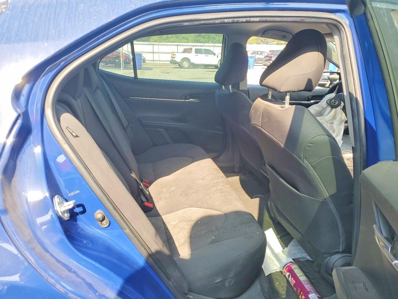 2023 Toyota Camry Le - zdjęcie 10