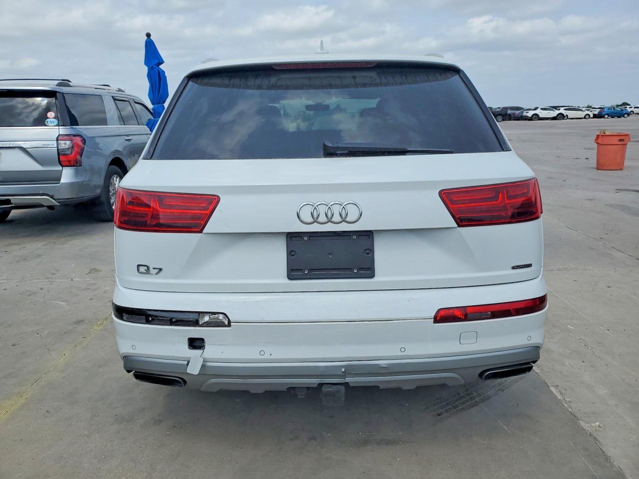 2019 Audi Q7 Premium Plus - zdjęcie 6