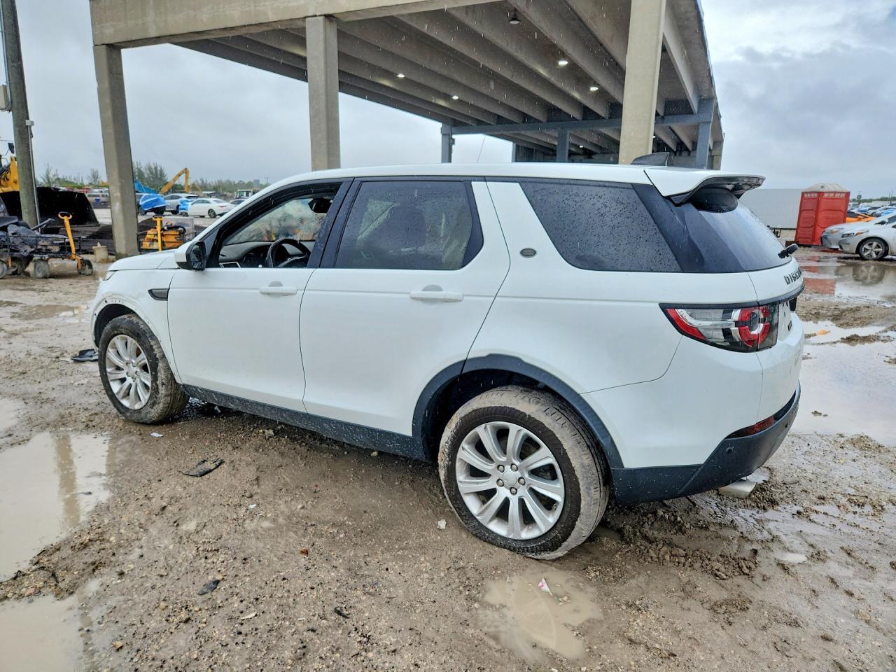 2019 Land Rover Discovery Sport Se - zdjęcie 2
