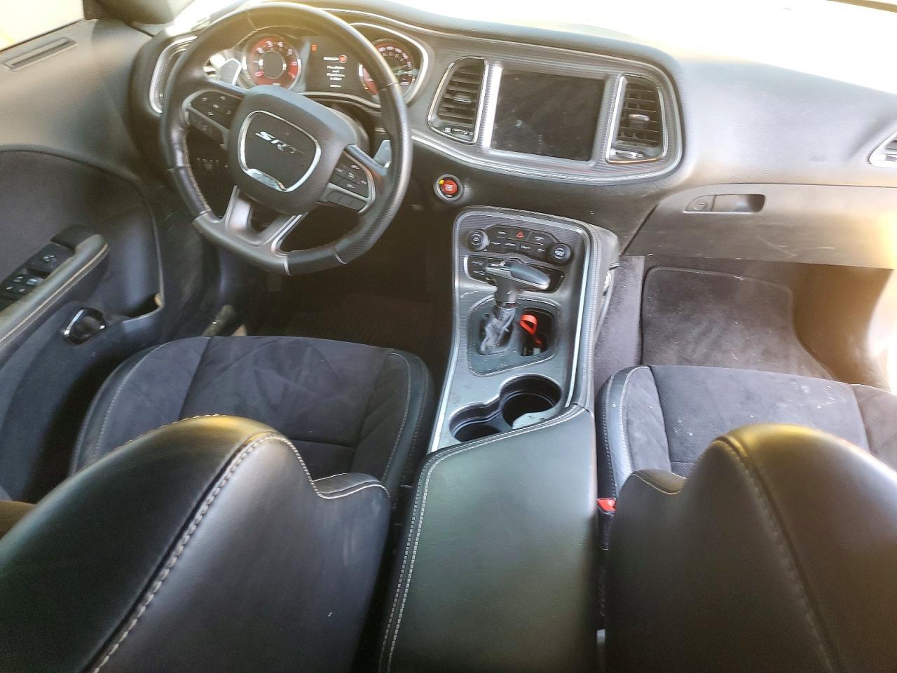 2017 Dodge Challenger Srt Hellcat - zdjęcie 8