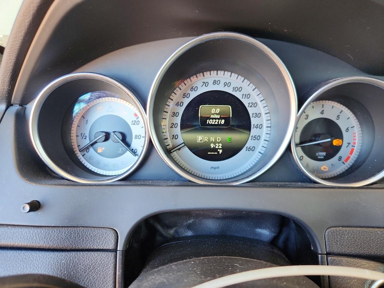 2014 Mercedes-Benz C 250 - zdjęcie 9