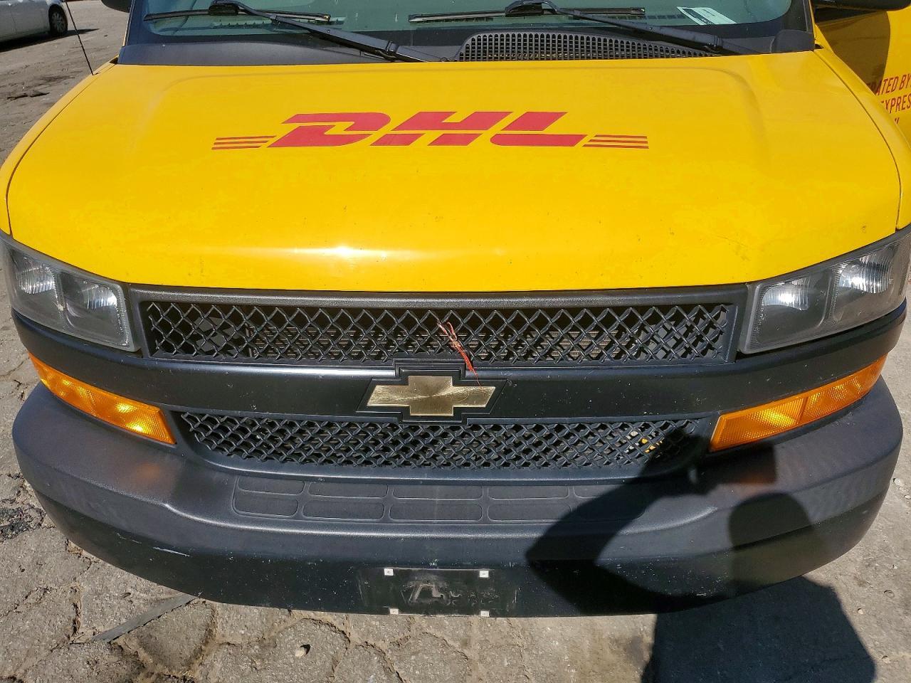 2020 Chevrolet Express G2500 Paratransit - zdjęcie 11