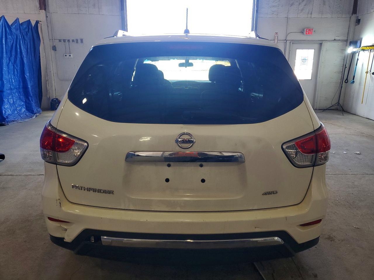 2016 Nissan Pathfinder S - zdjęcie 6