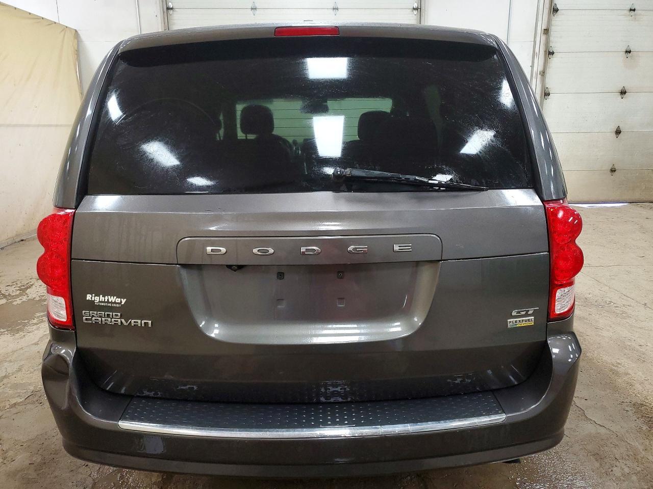 2019 Dodge Grand Caravan Gt - zdjęcie 6