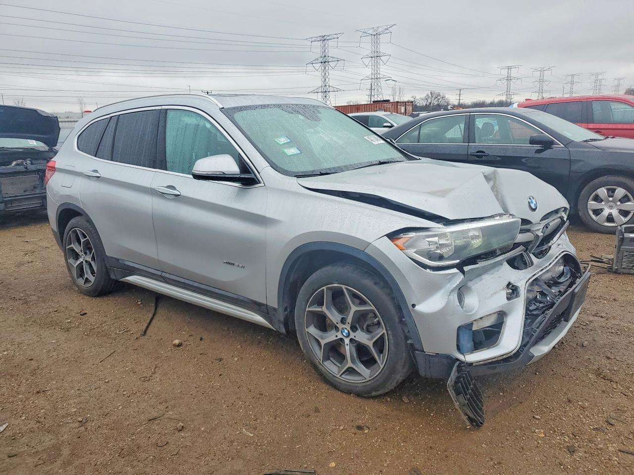 2017 BMW X1 xDrive28I - zdjęcie 4