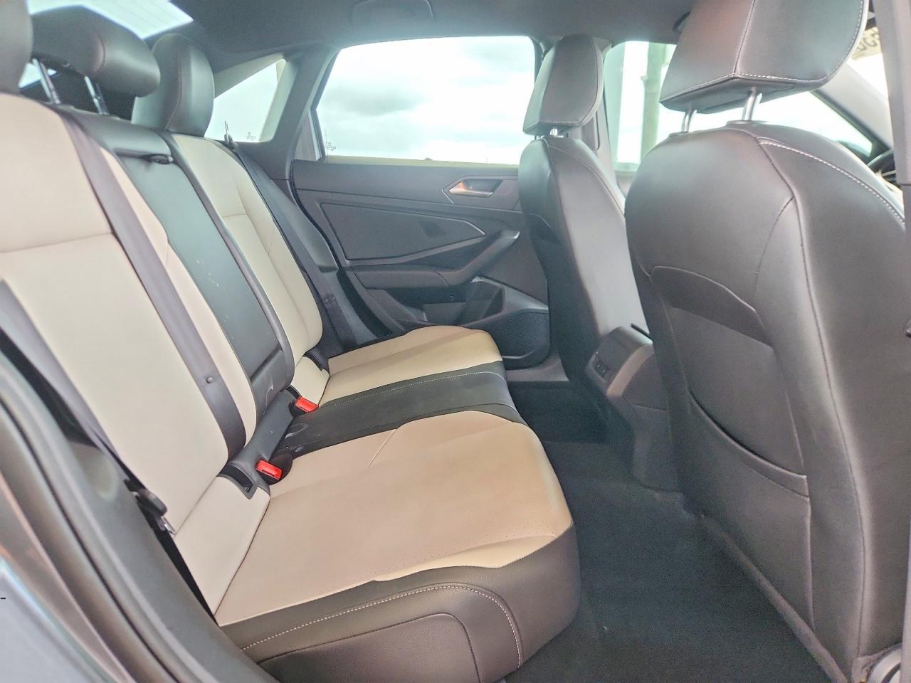 2020 Volkswagen Jetta S - zdjęcie 10