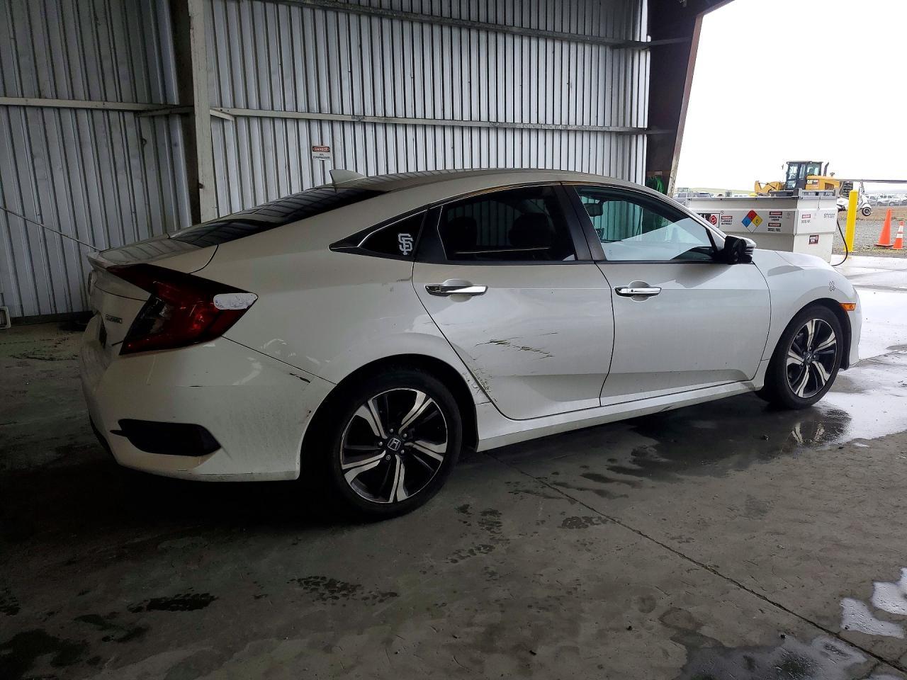 2016 Honda Civic Touring - zdjęcie 3