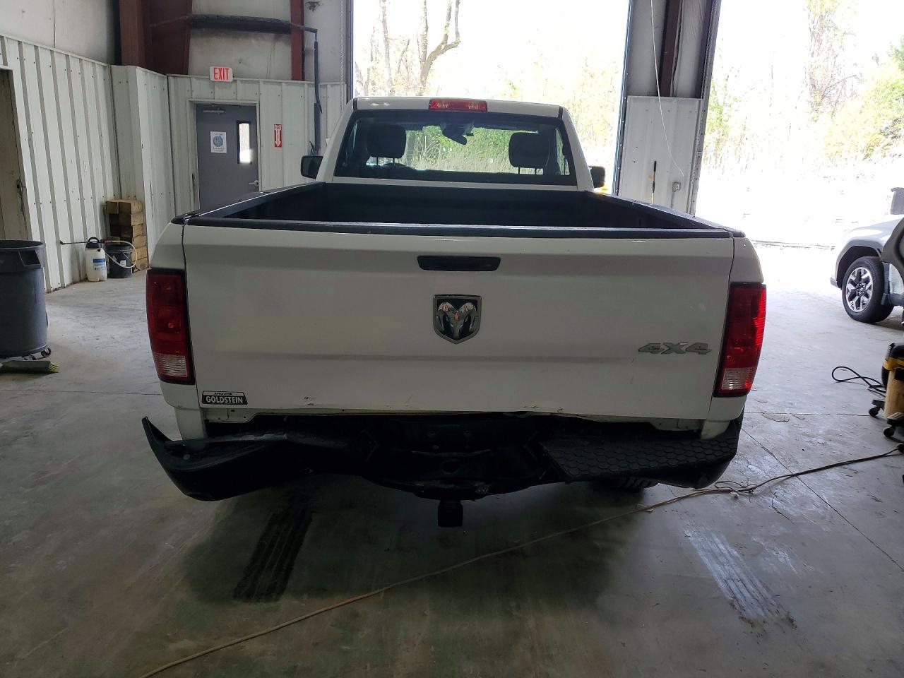 2021 Ram 1500 Classic Tradesman - zdjęcie 6