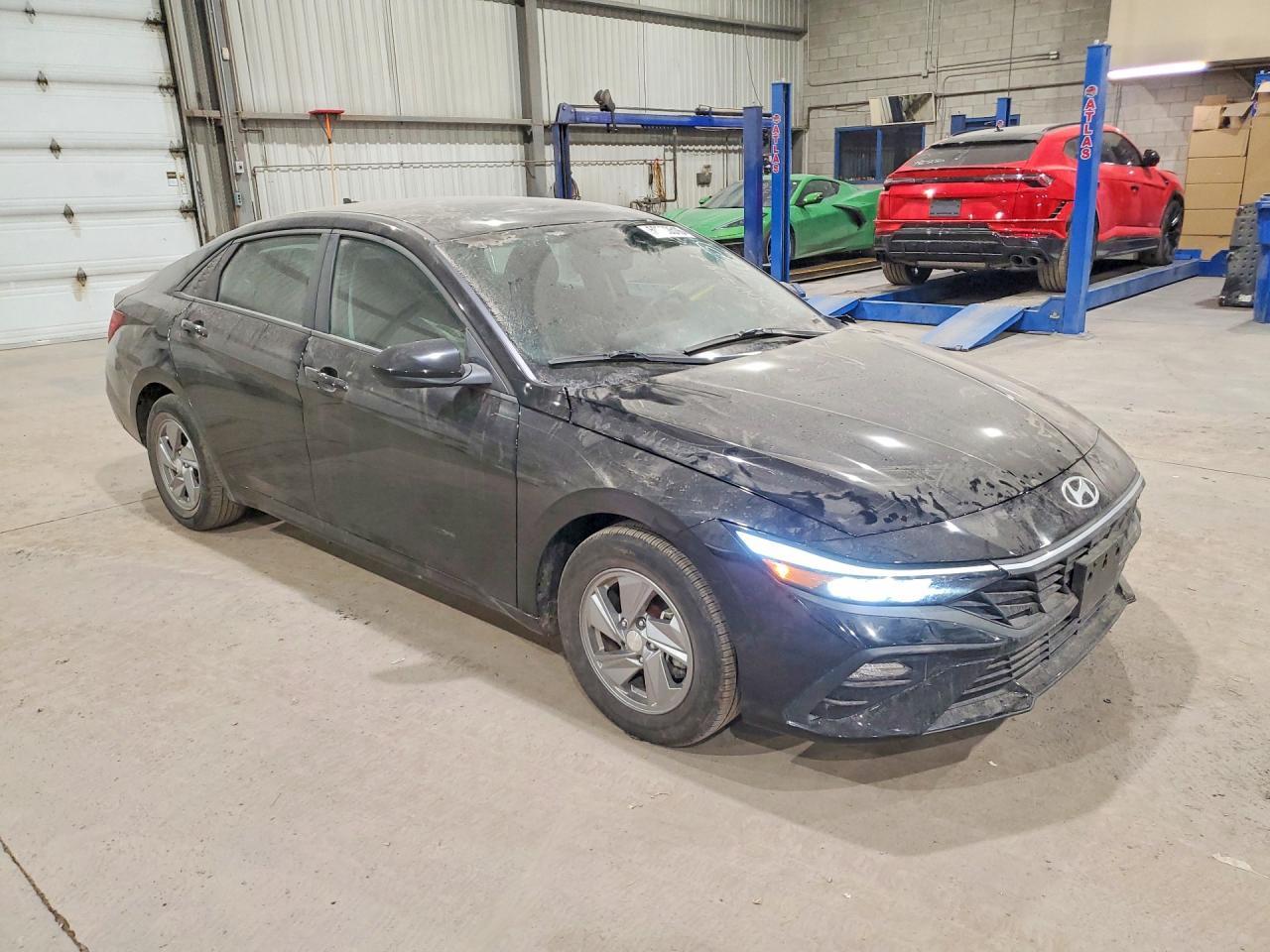 2024 Hyundai Elantra Sel - zdjęcie 4