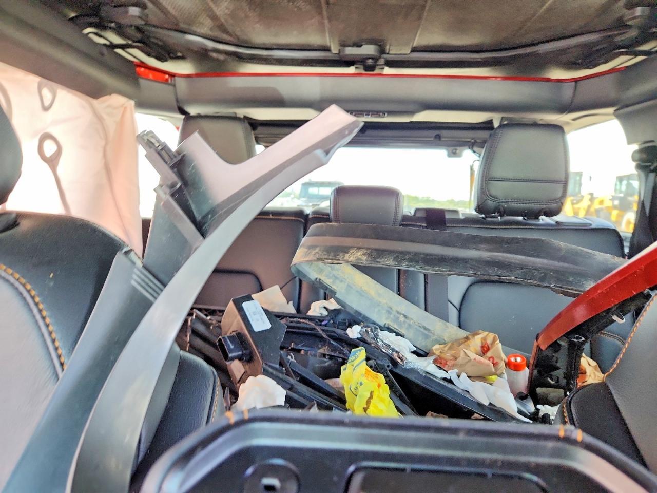 2024 Ford Bronco Badlands - zdjęcie 10