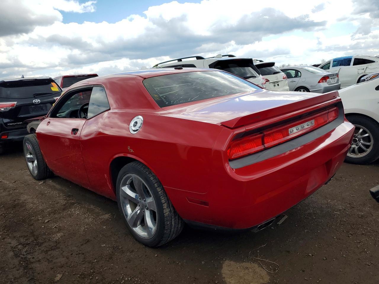 2013 Dodge Challenger Sxt - zdjęcie 2
