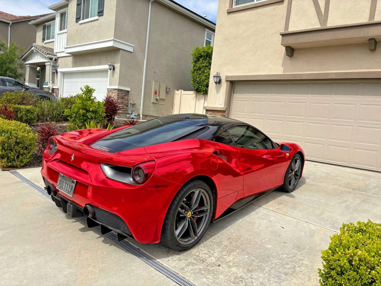 2016 Ferrari 488 Gtb - zdjęcie 4