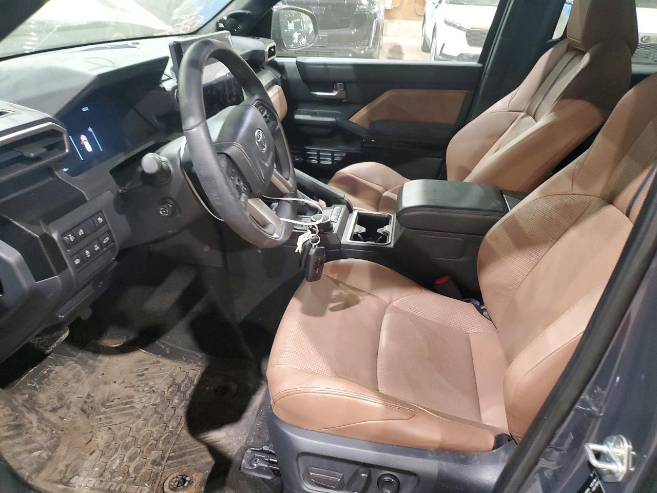 2025 Toyota 4Runner Sr5 - zdjęcie 7