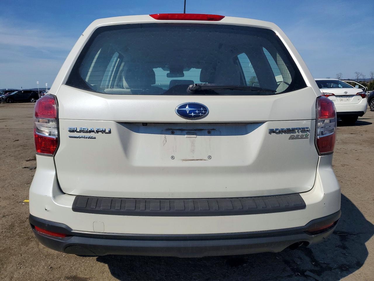 2015 Subaru Forester 2.5I - zdjęcie 6