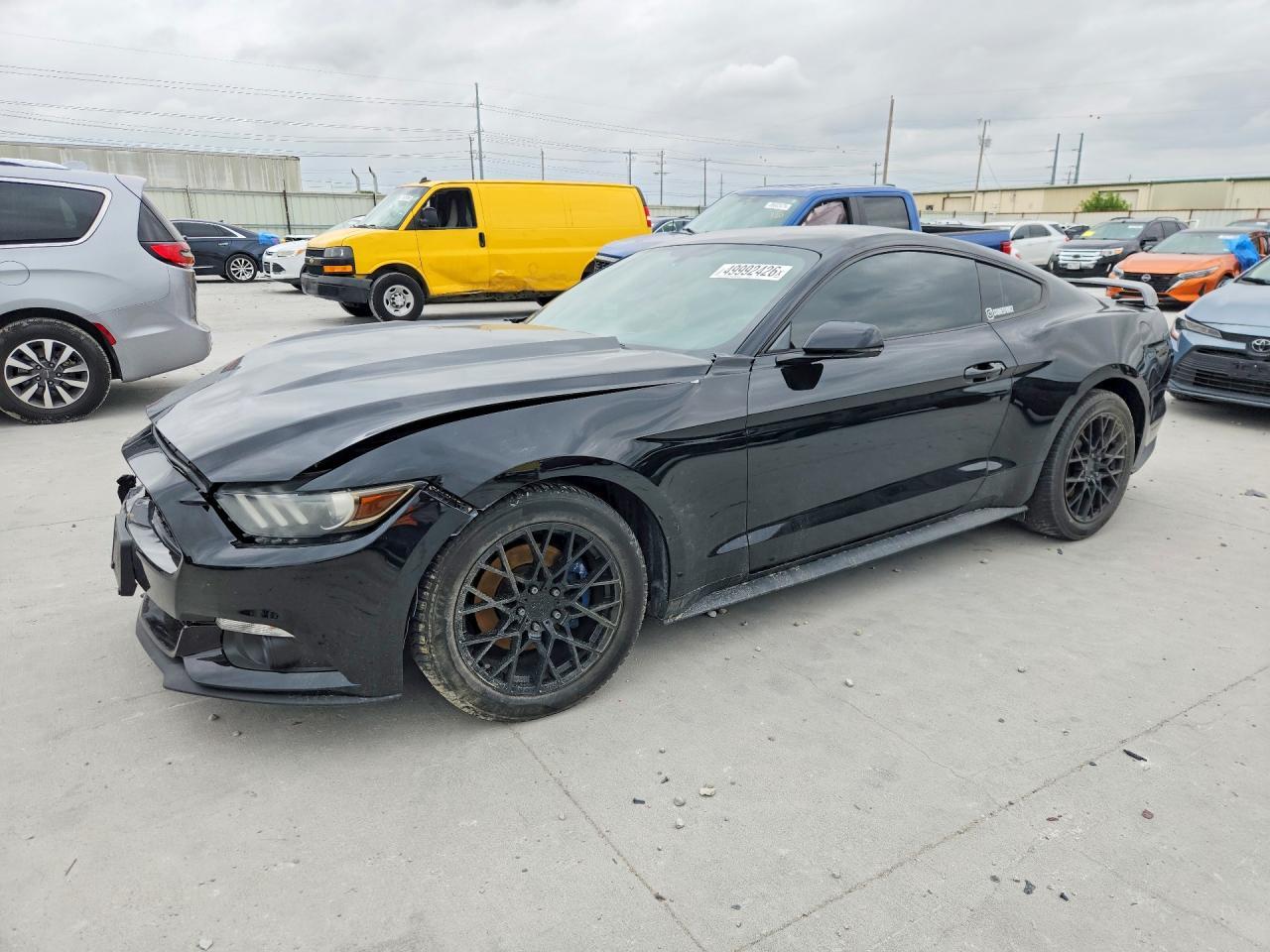 2016 Ford Mustang - zdjęcie główne