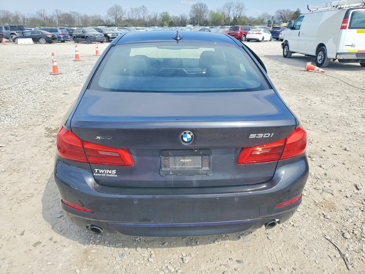 2019 BMW 530 Xi - zdjęcie 6