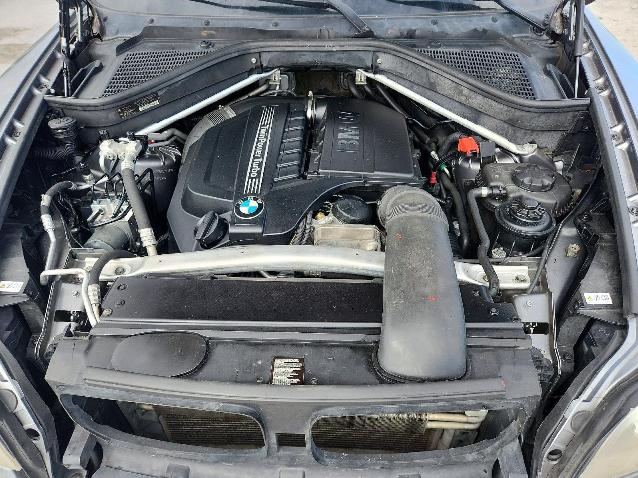 2013 BMW X5 xDrive35I - zdjęcie 12