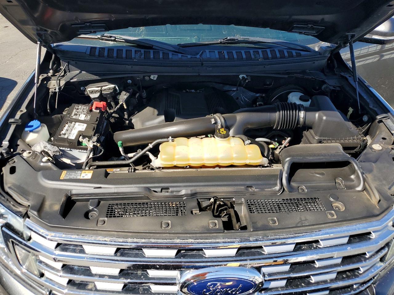 2019 Ford Expedition Max Limited - zdjęcie 12