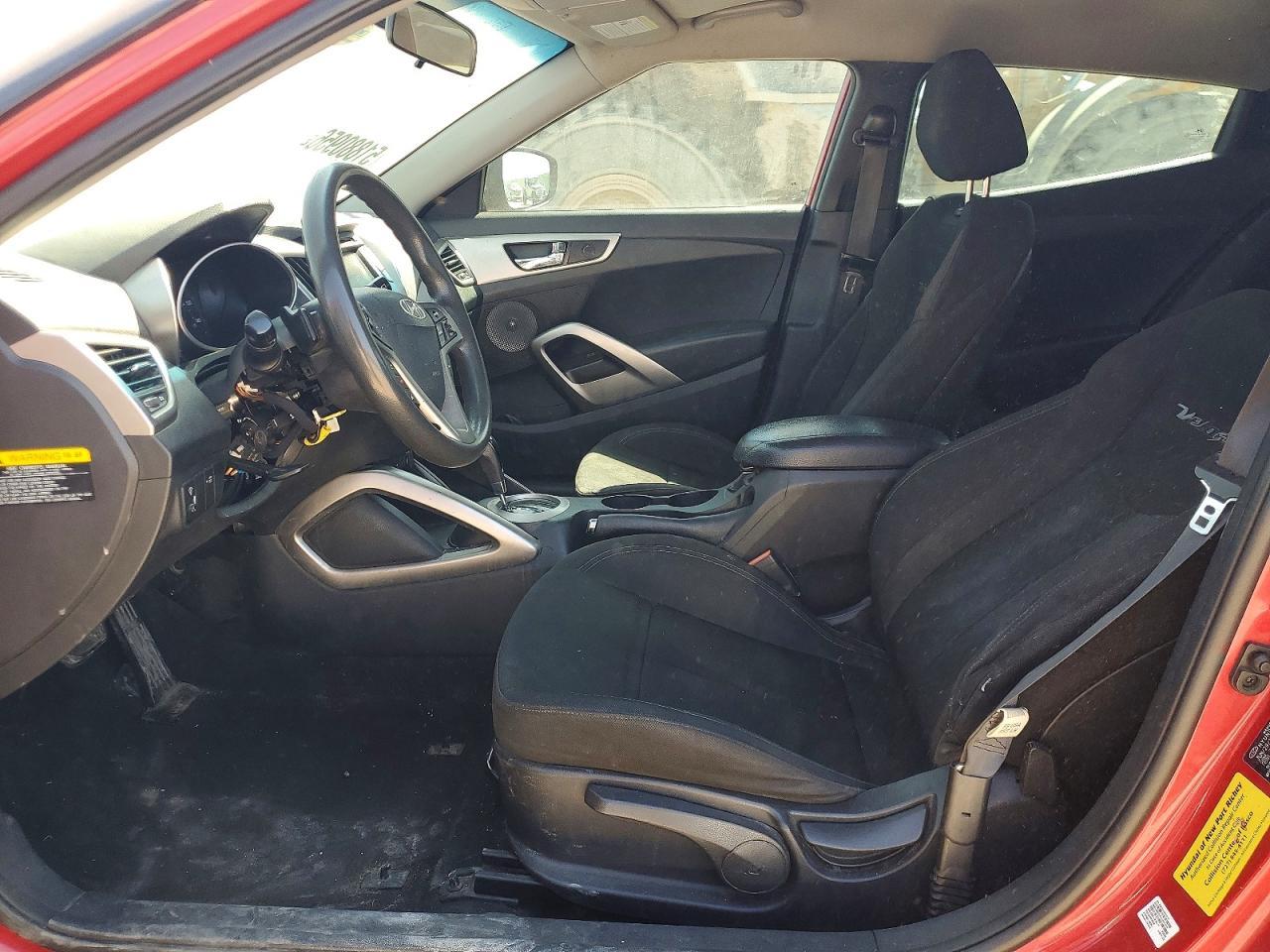 2016 Hyundai Veloster Base - zdjęcie 7