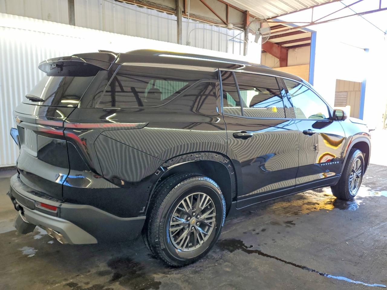 2026 Chevrolet Traverse Lt - zdjęcie 3