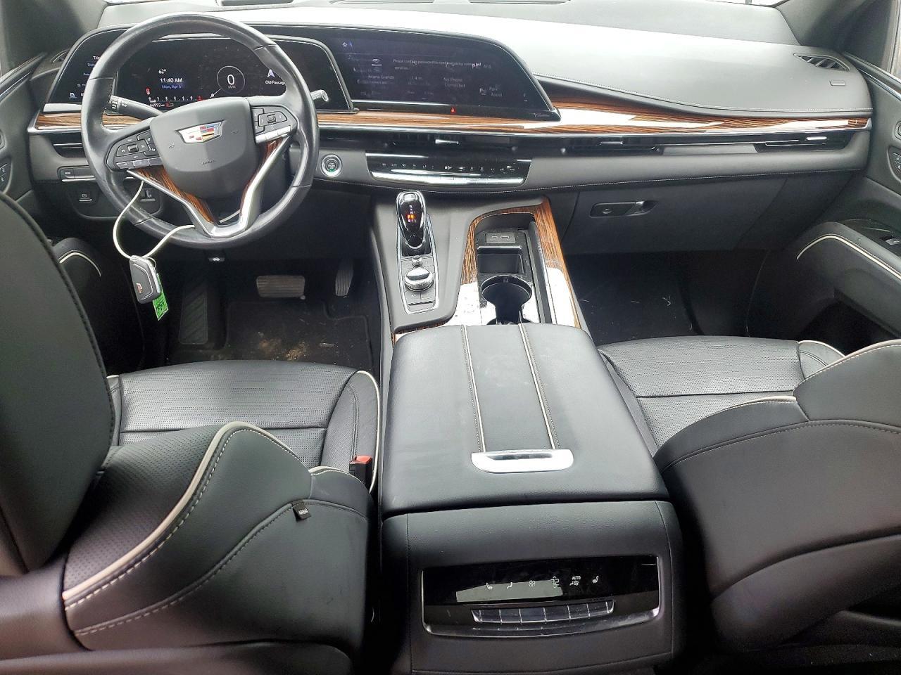 2021 Cadillac Escalade Premium Luxury - zdjęcie 8