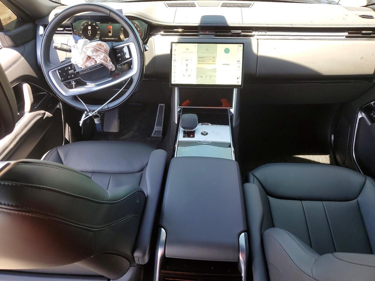 2025 Land Rover Range Rover Se - zdjęcie 8