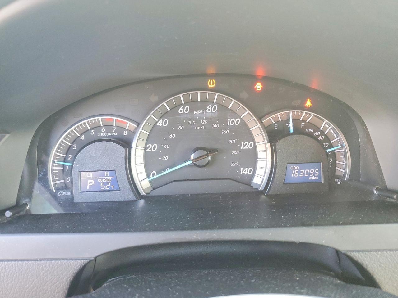 2014 Toyota Camry Se - zdjęcie 9
