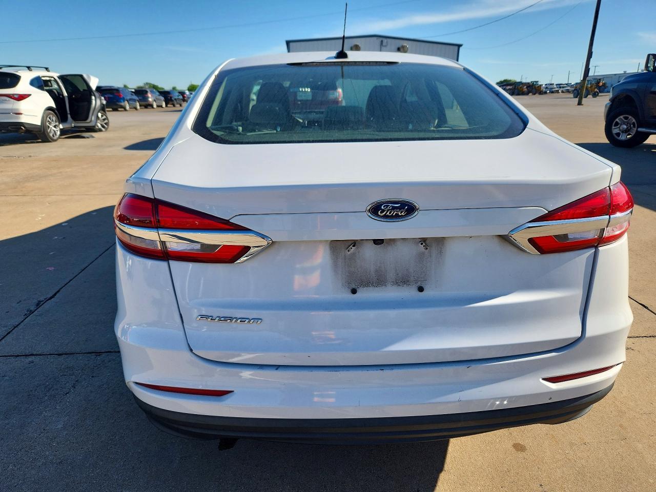 2019 Ford Fusion S - zdjęcie 6