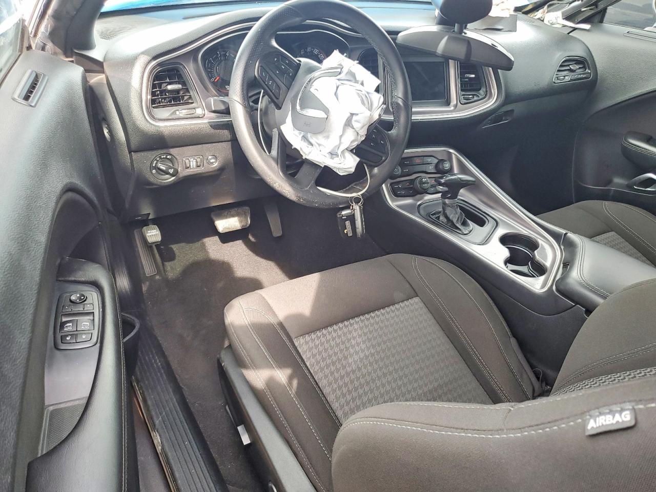 2020 Dodge Challenger Sxt - zdjęcie 8