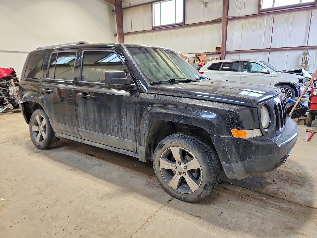 2017 Jeep Patriot - zdjęcie 4