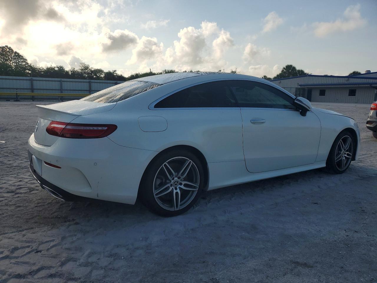 2020 Mercedes-Benz E 450 - zdjęcie 3