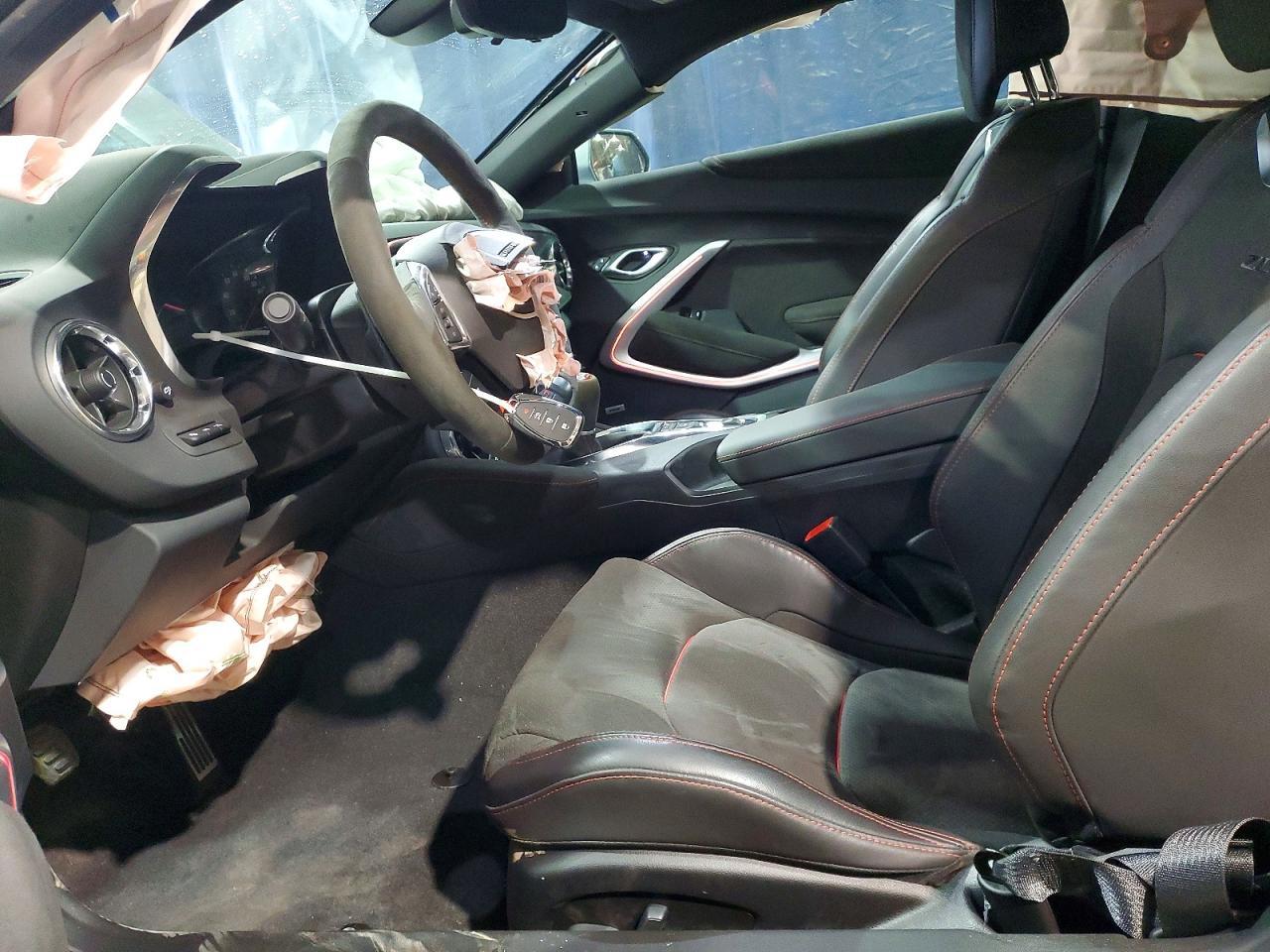 2023 Chevrolet Camaro Zl1 - zdjęcie 7