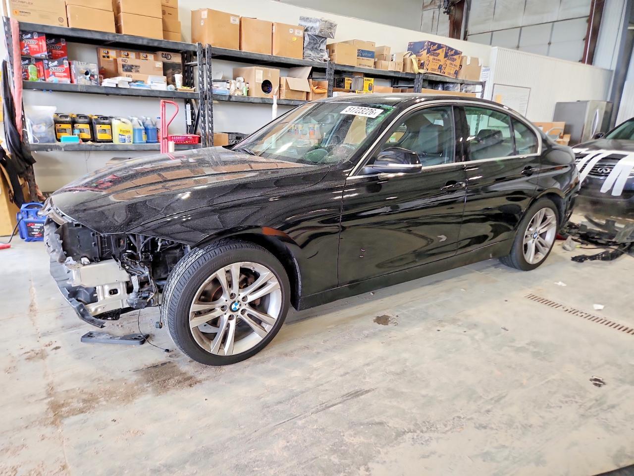 2015 BMW Seria 3 328i - zdjęcie główne
