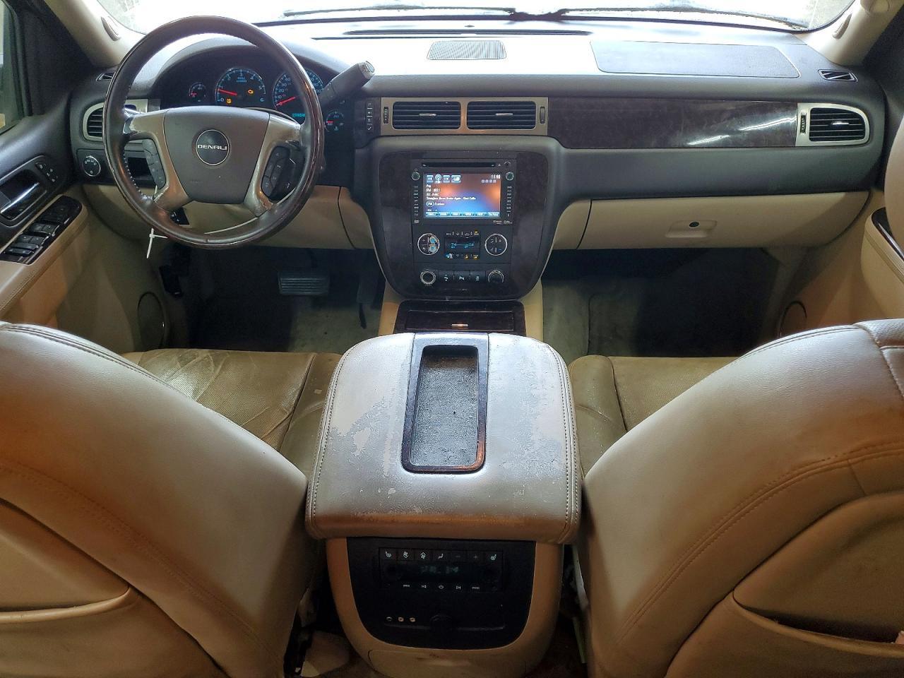 2014 GMC Yukon Xl Denali - zdjęcie 8