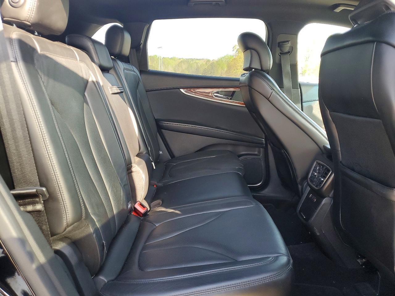 2016 Lincoln Mkx Reserve - zdjęcie 11