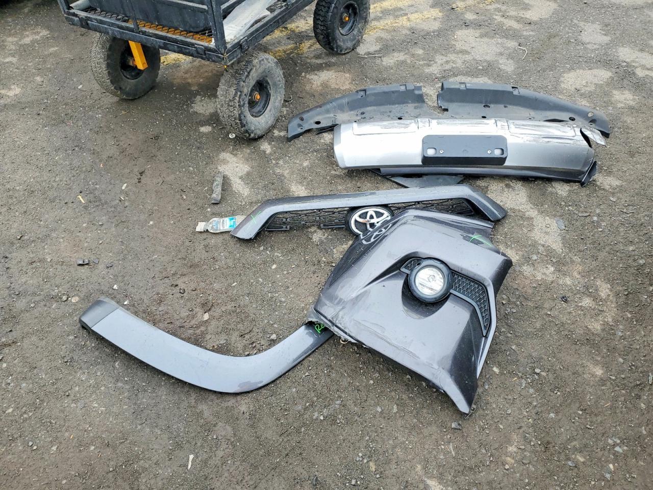 2014 Toyota 4Runner Trail - zdjęcie 13