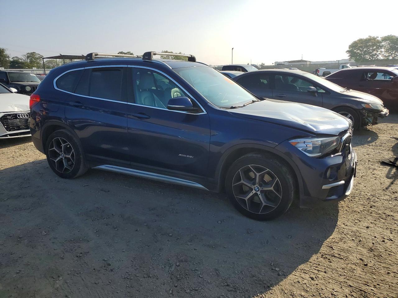 2018 BMW X1 - zdjęcie 4
