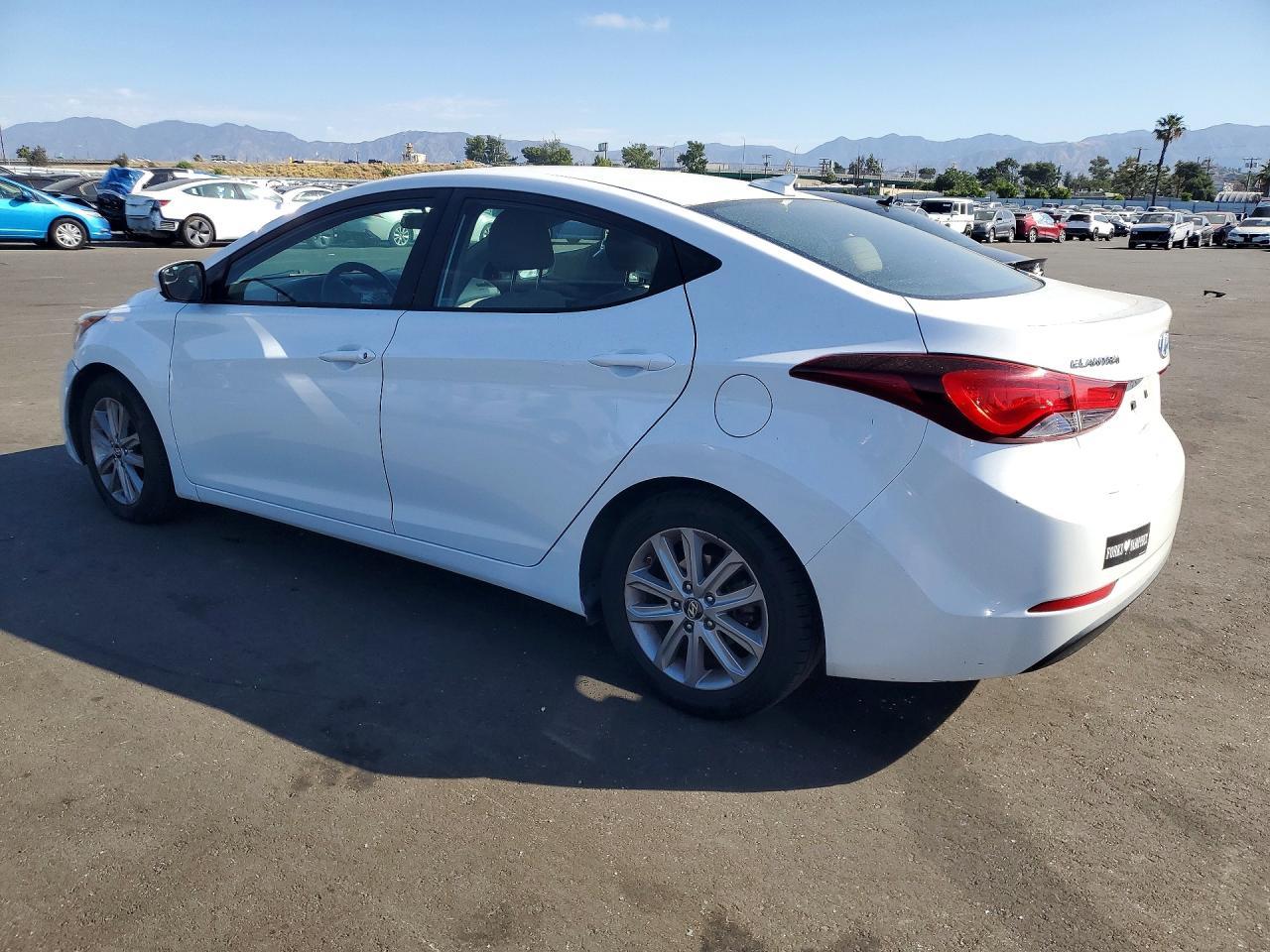 2016 Hyundai Elantra Se - zdjęcie 2