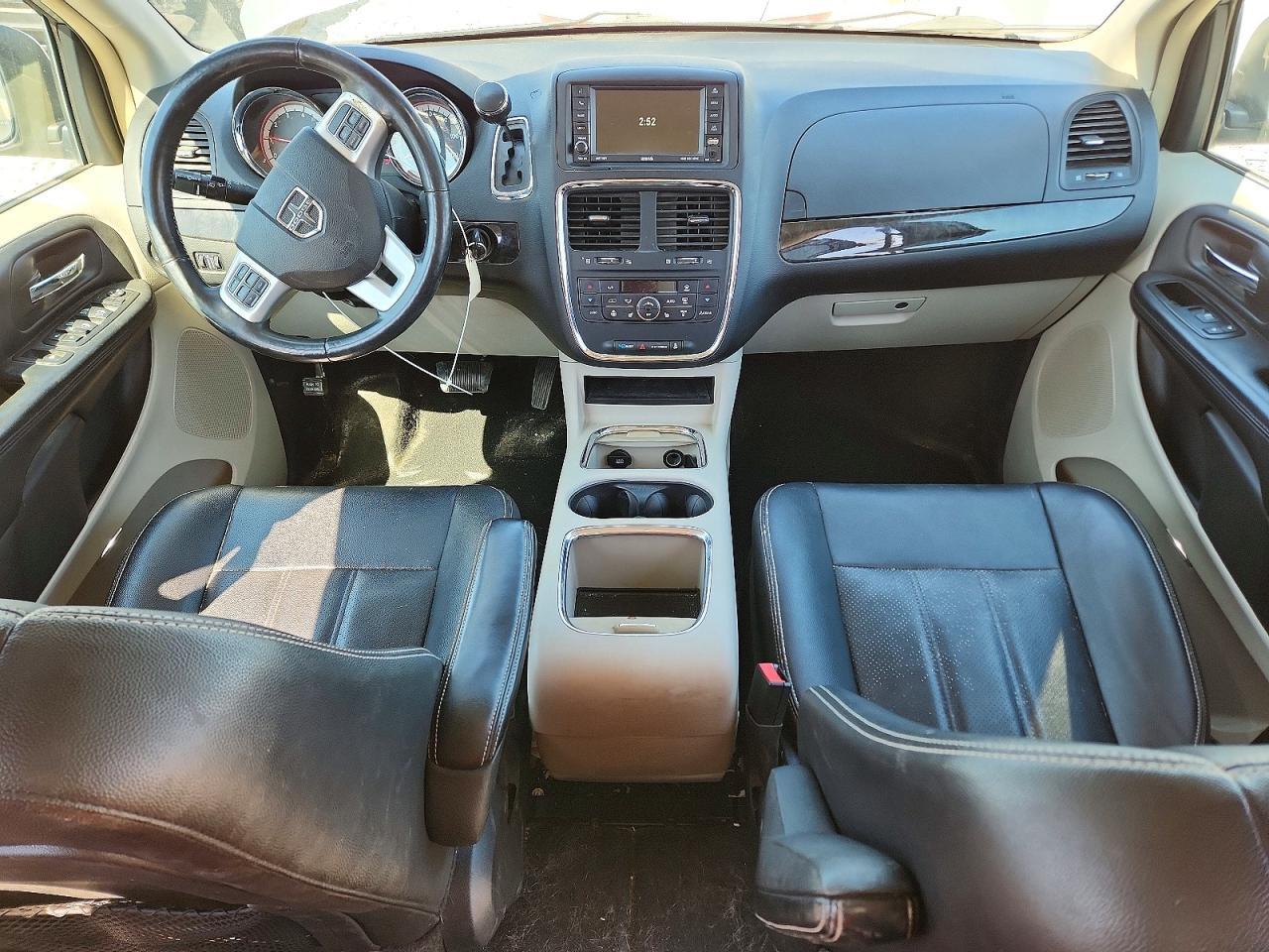 2015 Dodge Grand Caravan Crew - zdjęcie 8
