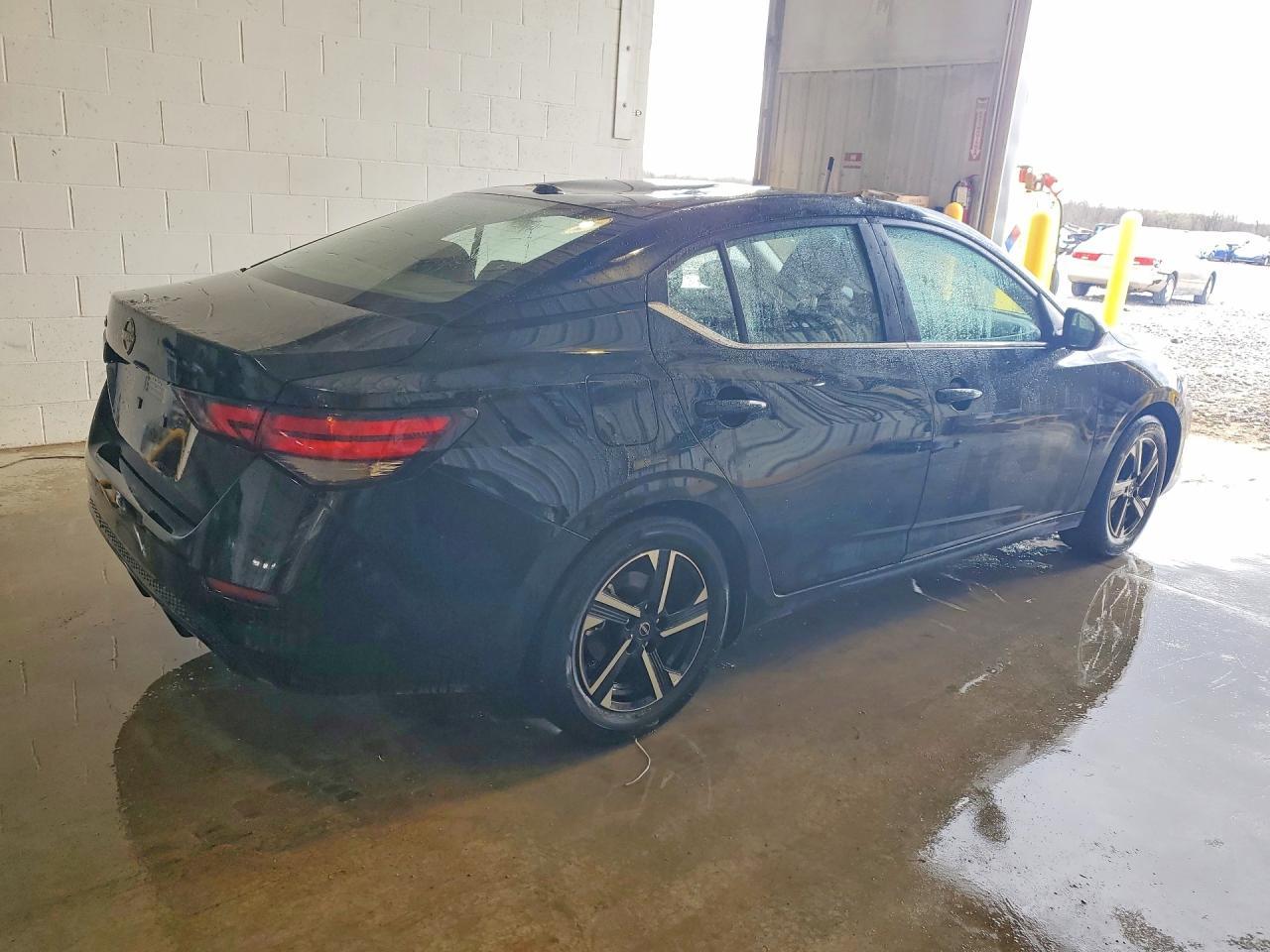 2025 Nissan Sentra Sv - zdjęcie 3