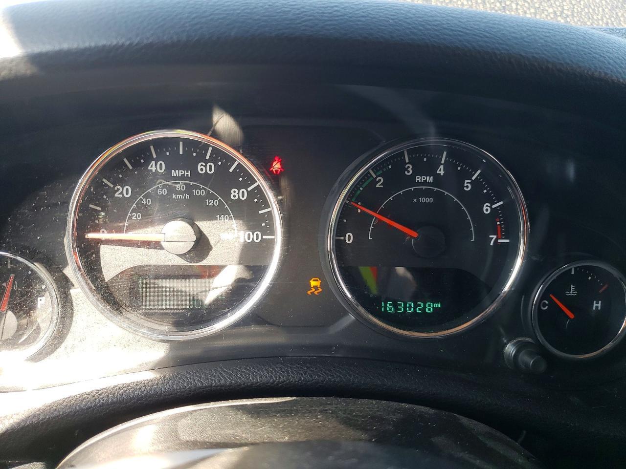 2015 Jeep Wrangler Unlimited Sport - zdjęcie 9