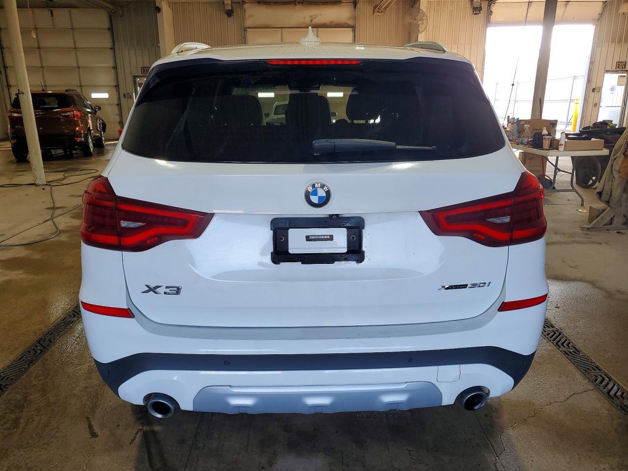 2020 BMW X3 xDrive30I - zdjęcie 6