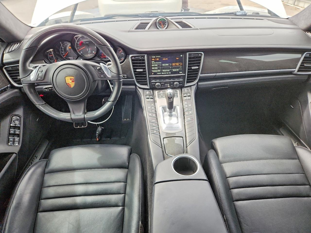 2015 Porsche Panamera Turbo - zdjęcie 8