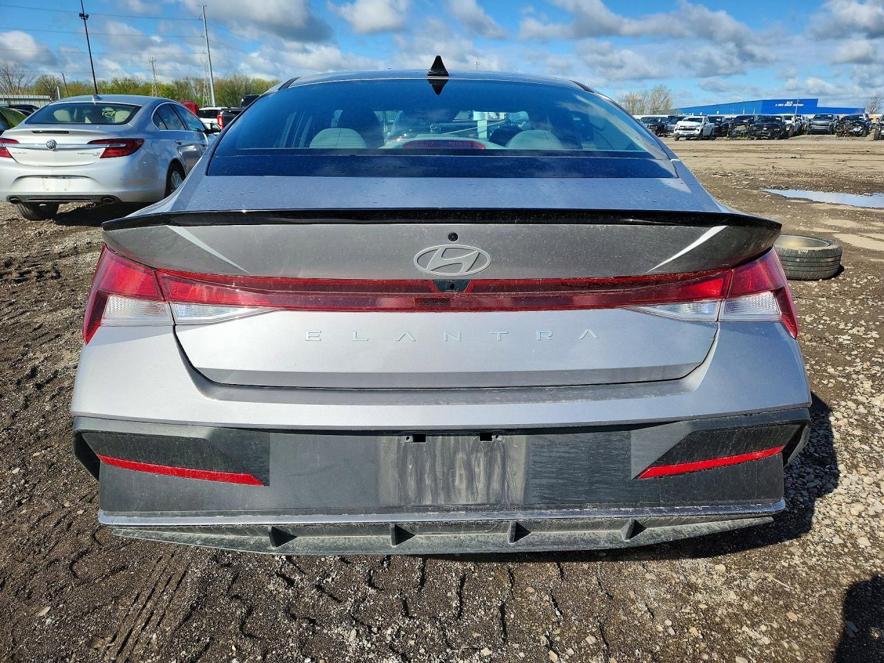 2026 Hyundai Elantra Sel Sport - zdjęcie 6
